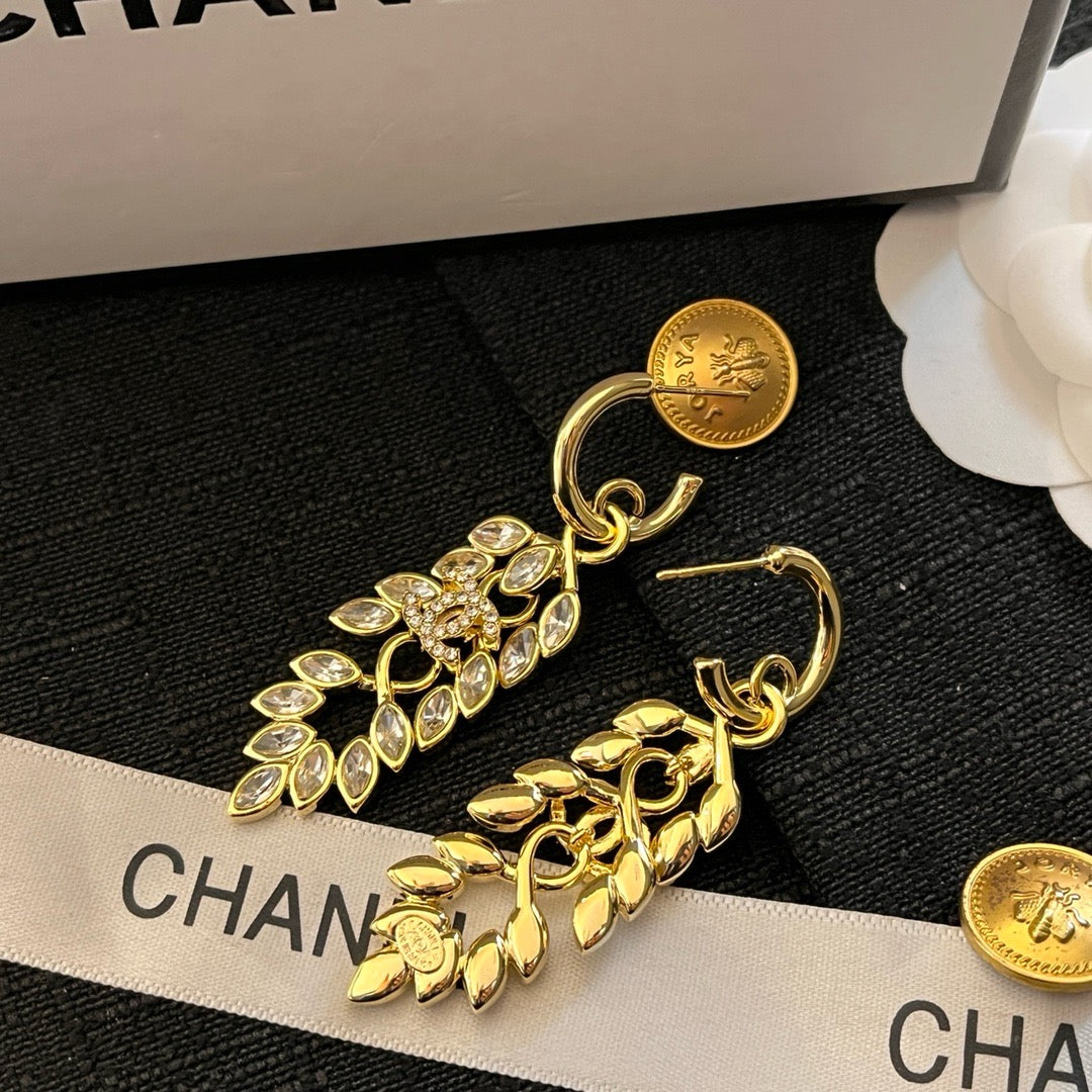 Women's Fashion Rhinestone Earrings