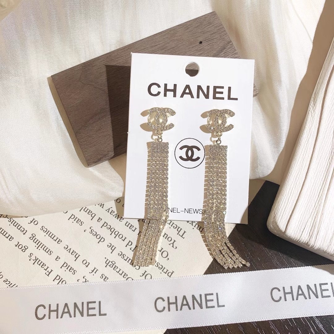 Women's Fashionable Tassel Rhinestone Drop Earrings