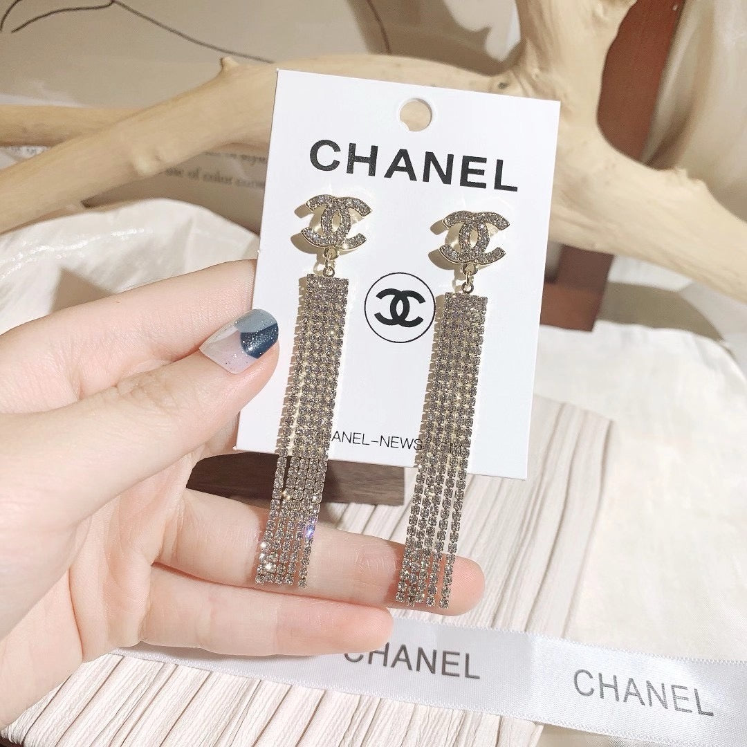 Women's Fashionable Tassel Rhinestone Drop Earrings