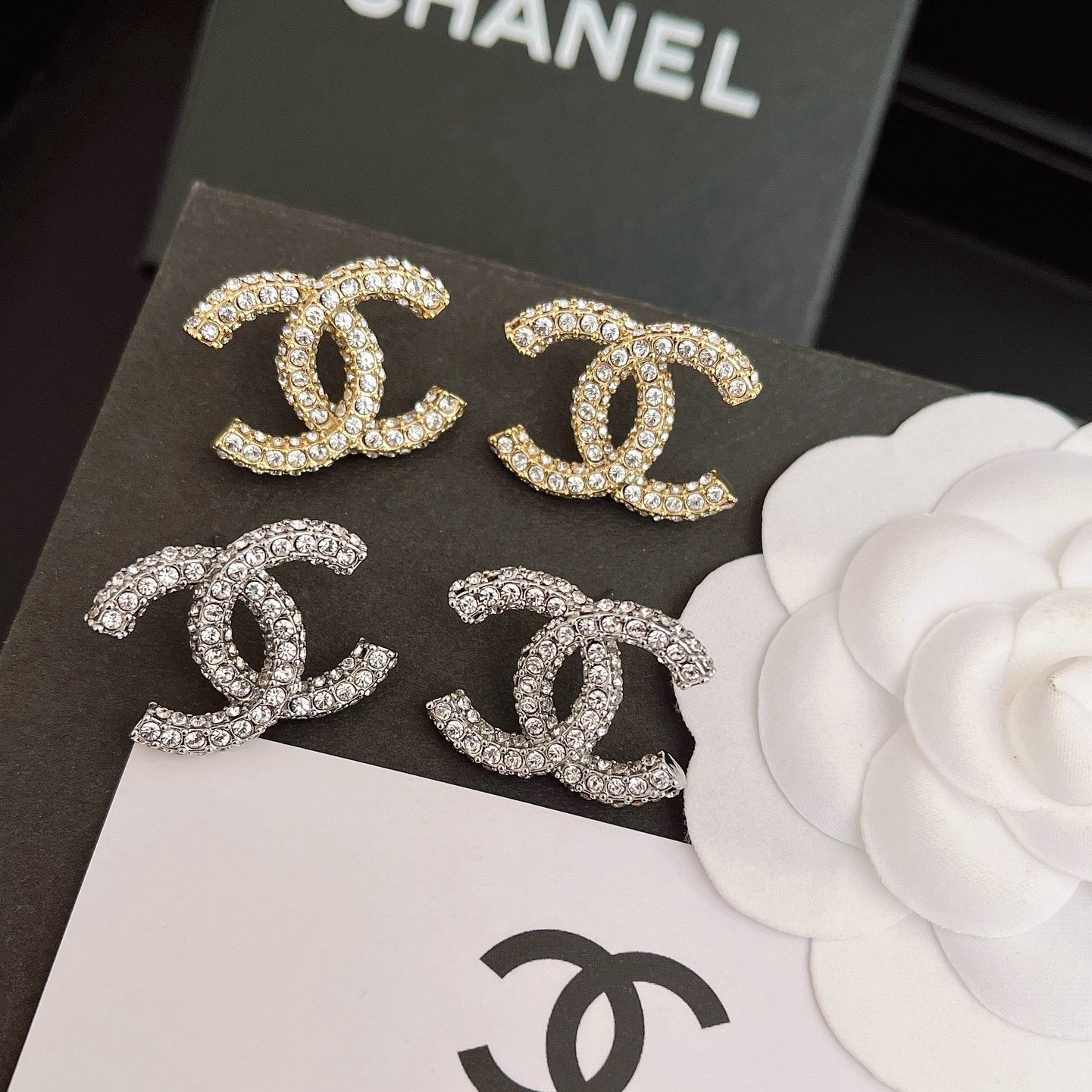 Women's Fashion Rhinestone Earrings