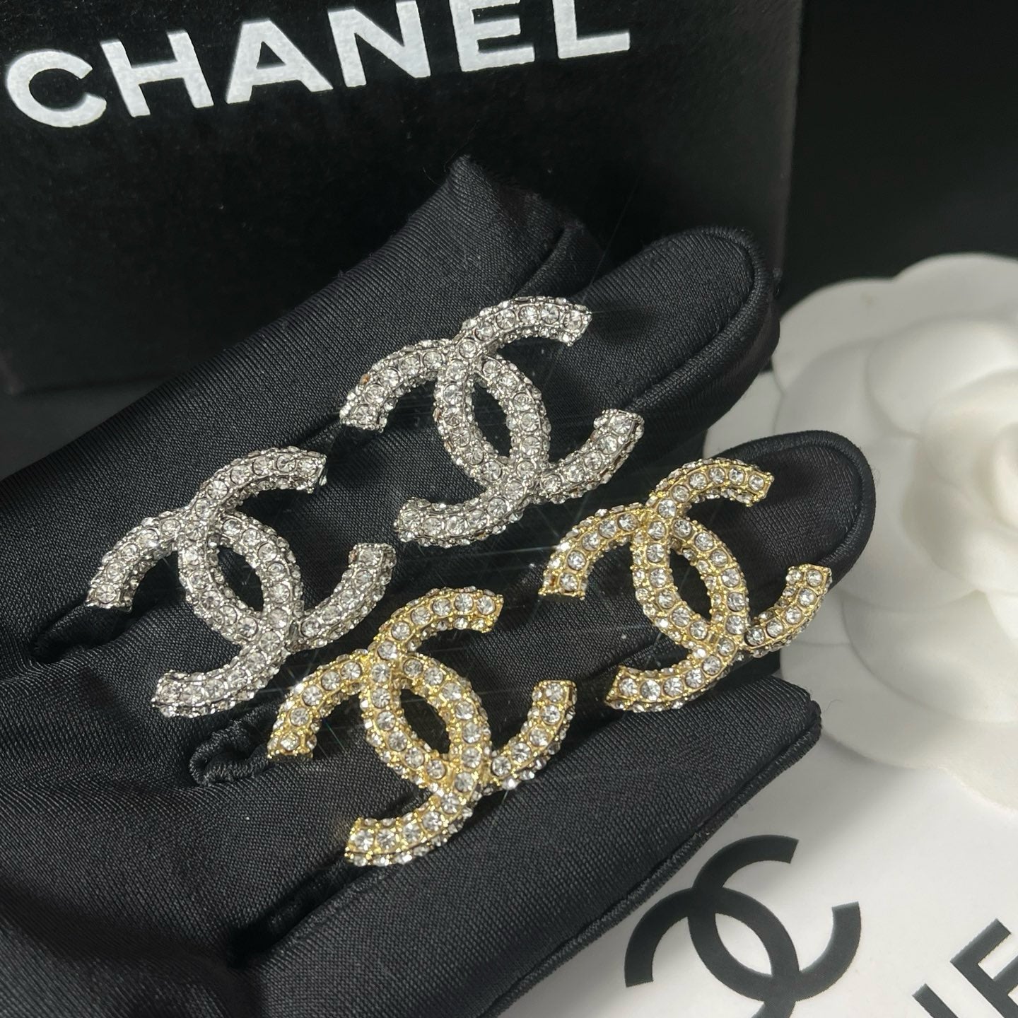 Women's Fashion Rhinestone Earrings