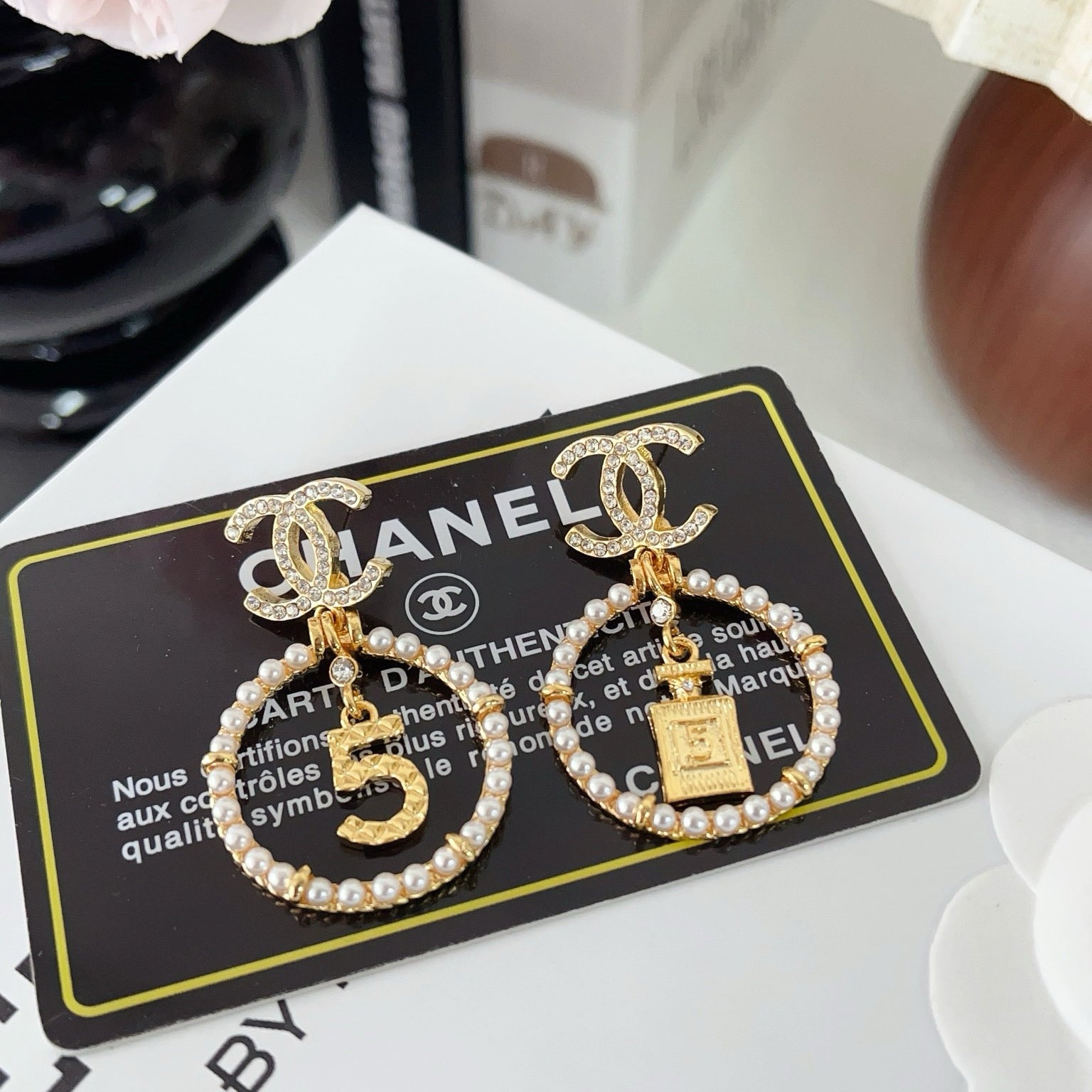Women's Fashionable Rhinestone Drop Earrings