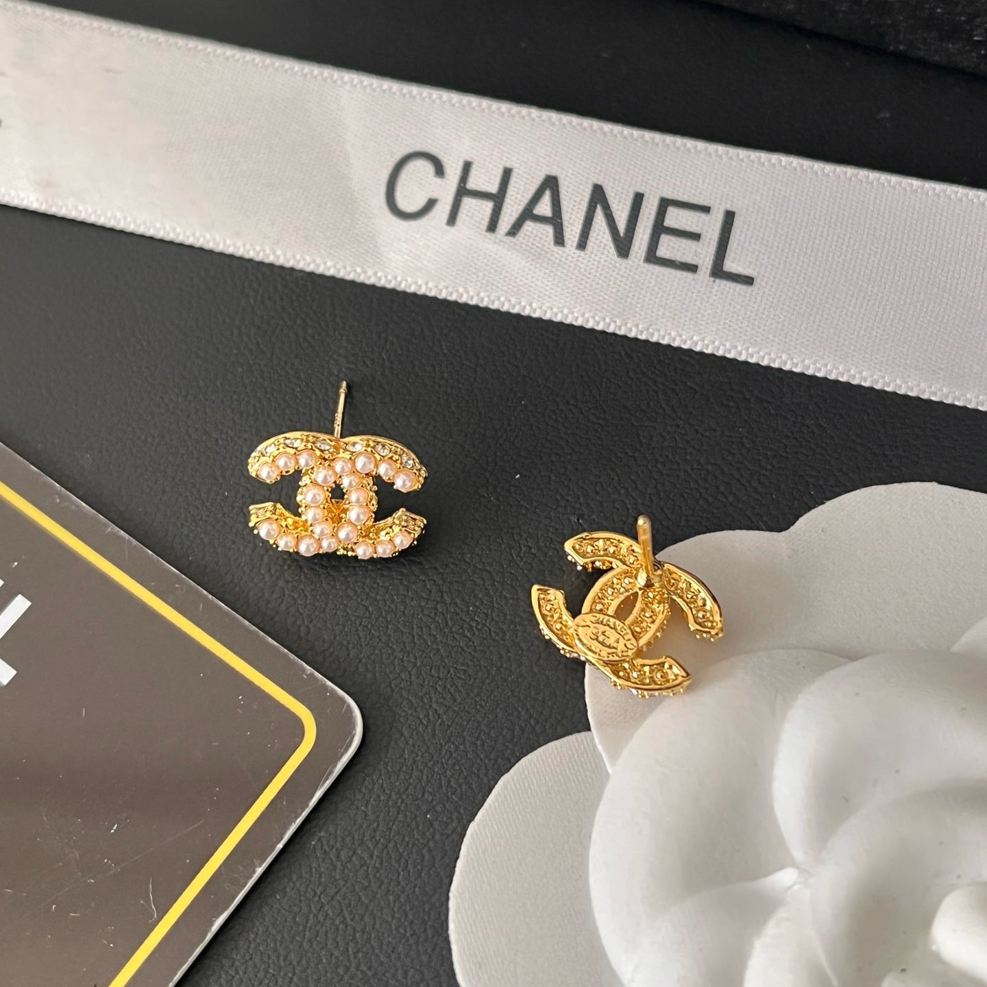 Women's Stylish Simple Earrings