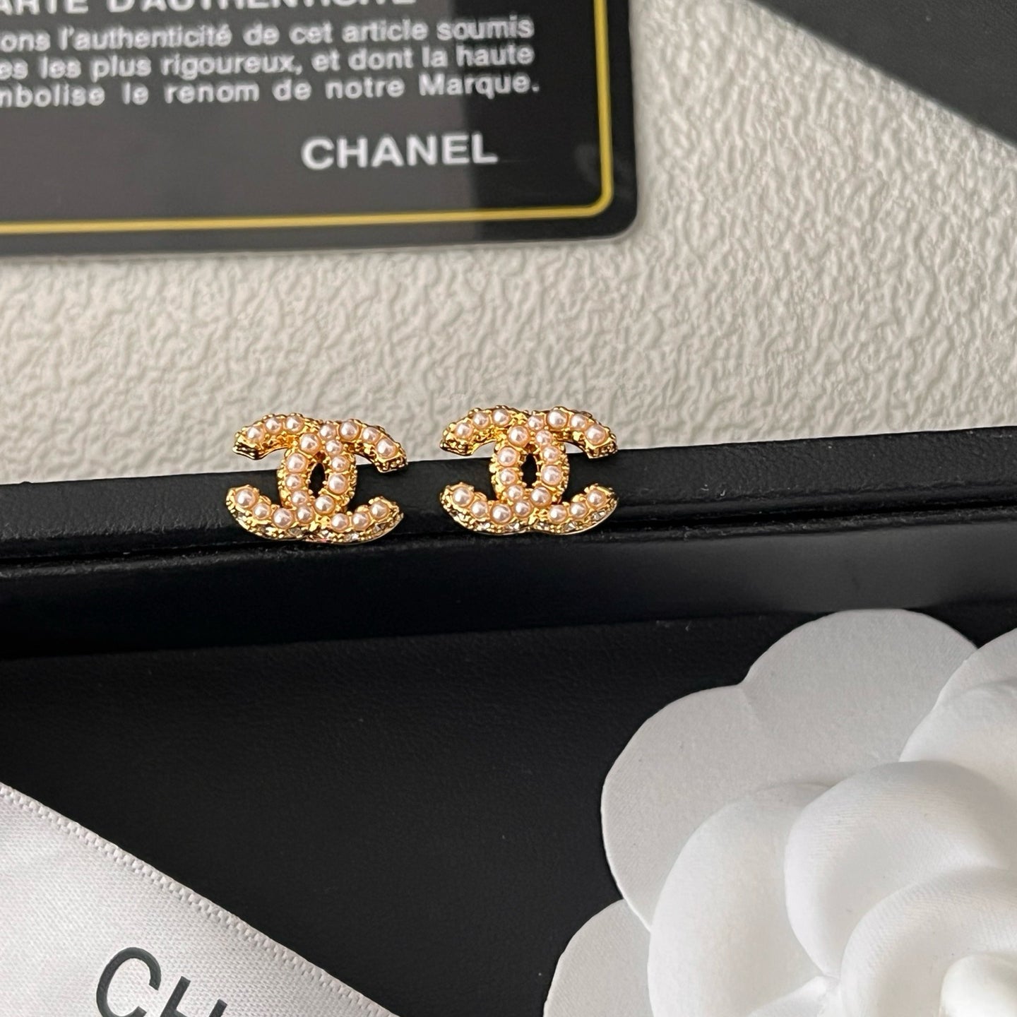 Women's Stylish Simple Earrings