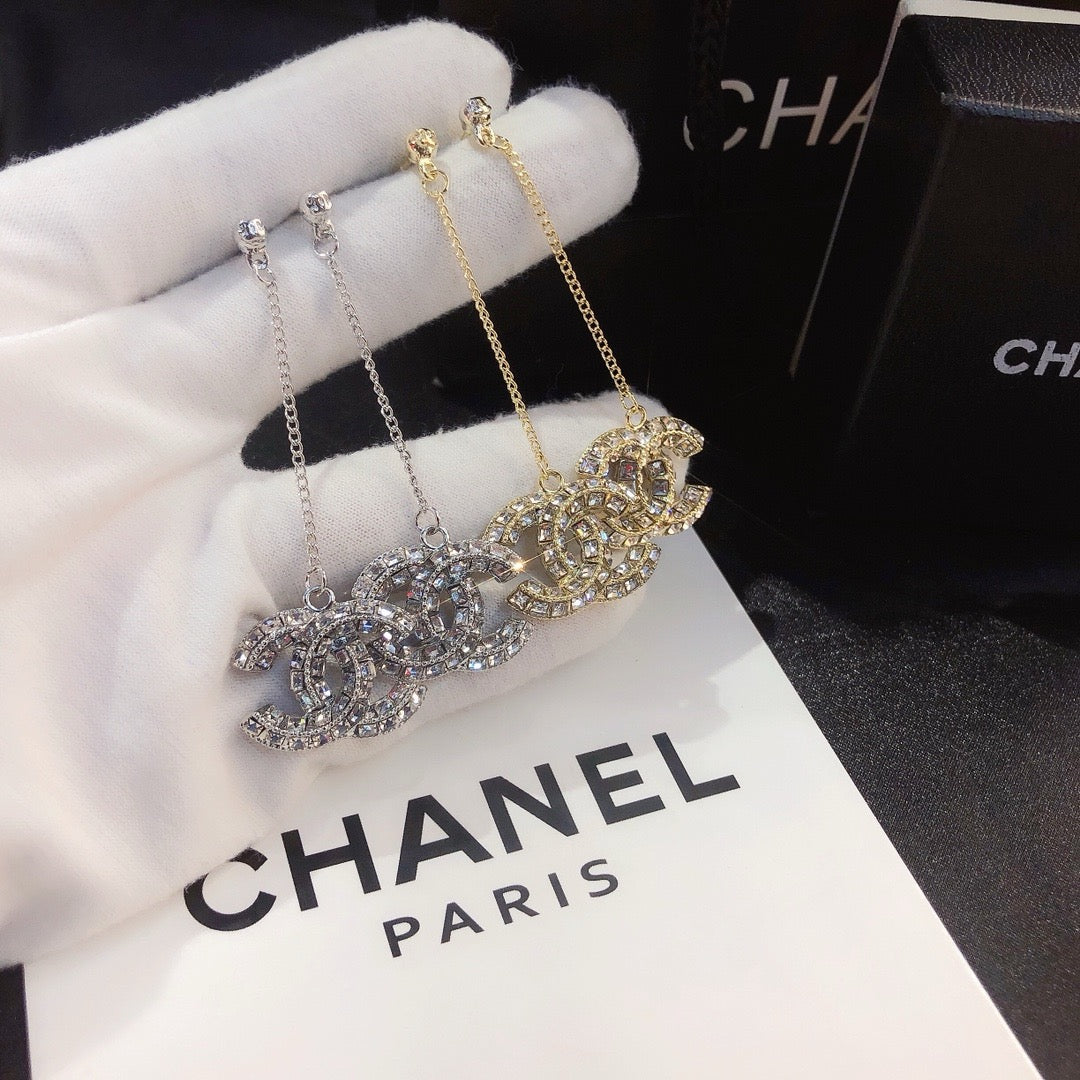 Women's Fashionable Rhinestone Drop Earrings