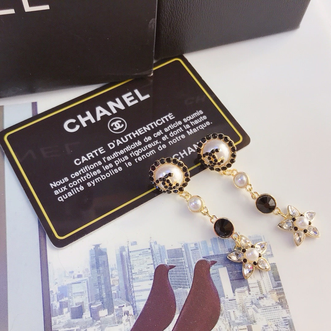 Women's Fashionable Drop Earrings