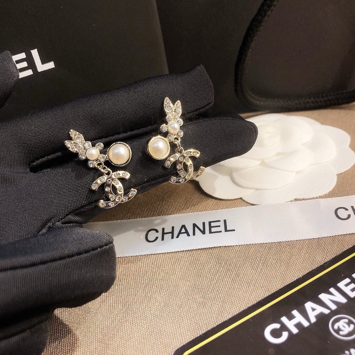 Women's Fashion Rhinestone Earrings