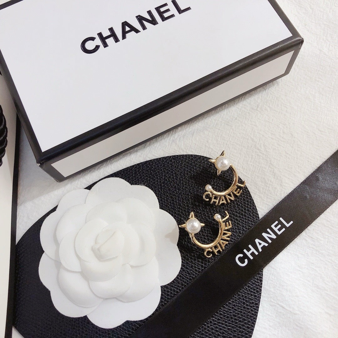 Women's Fashion Earrings