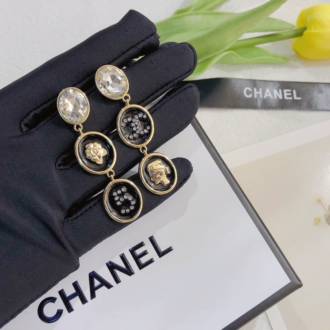 Women's Fashion Rhinestone Earrings