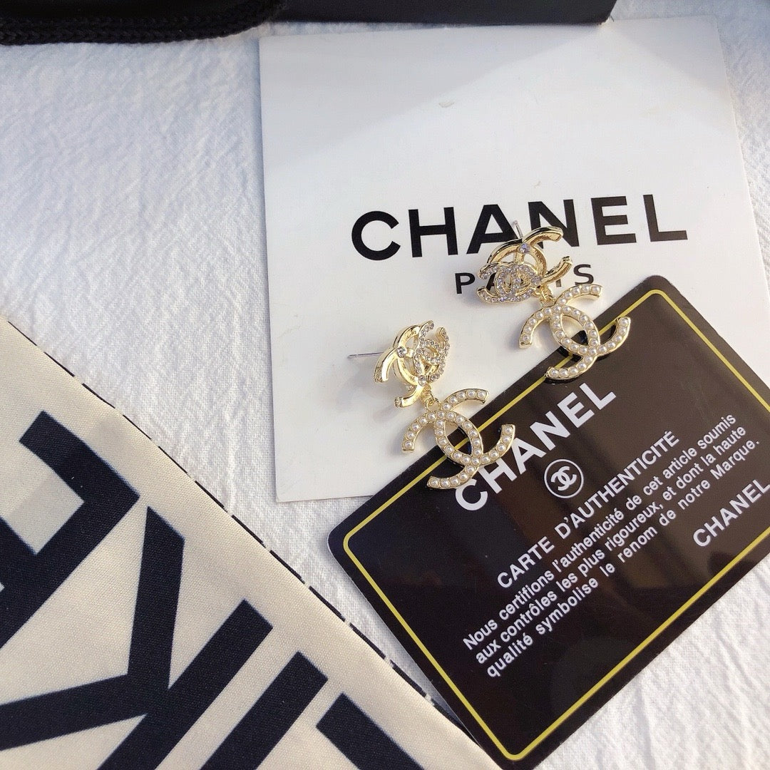 Women's Fashion Rhinestone Earrings