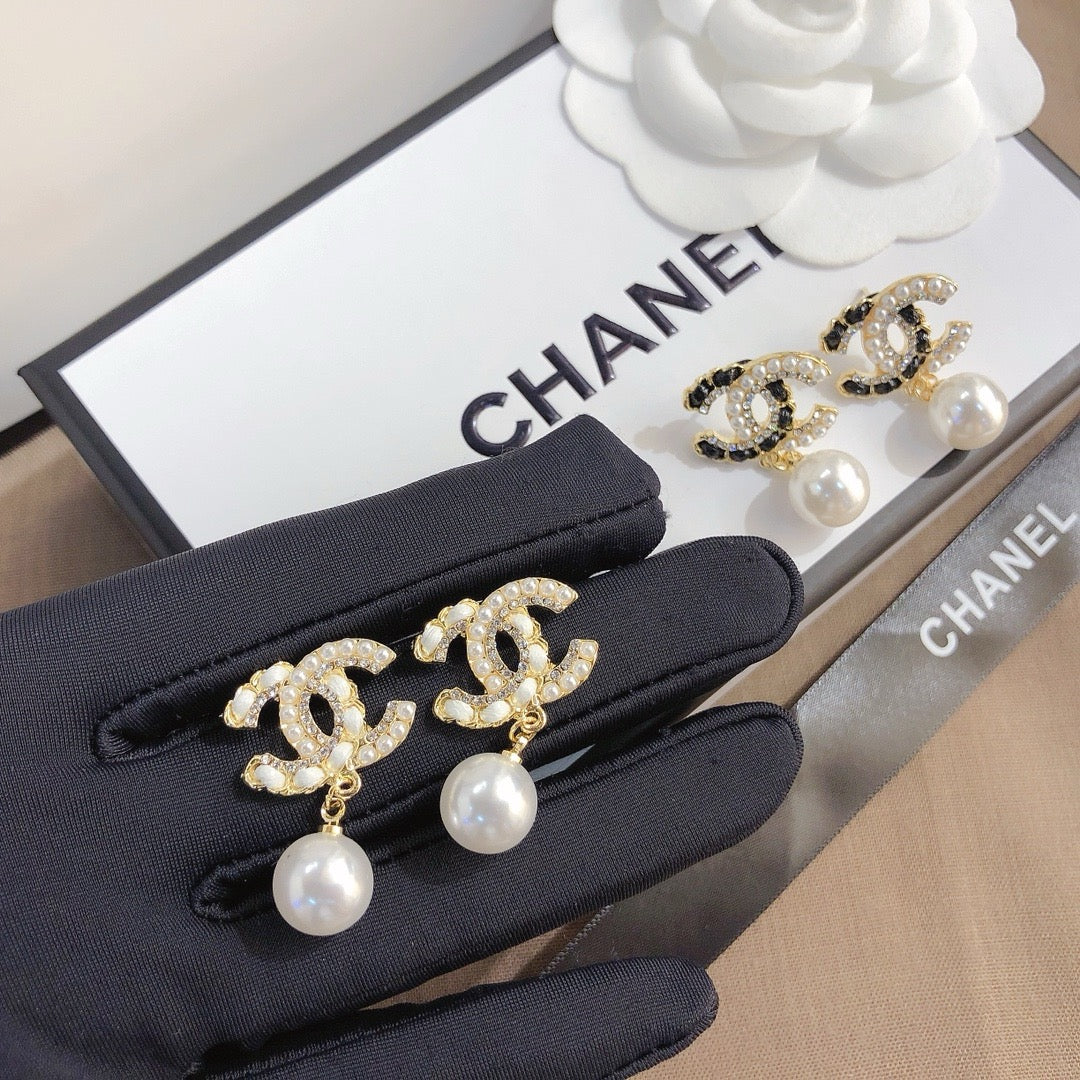 Women's Fashion Rhinestone Earrings