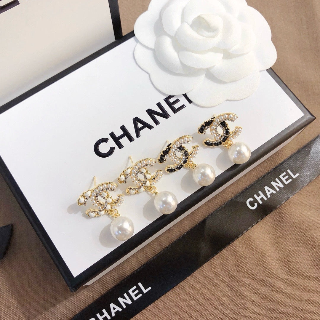 Women's Fashion Rhinestone Earrings