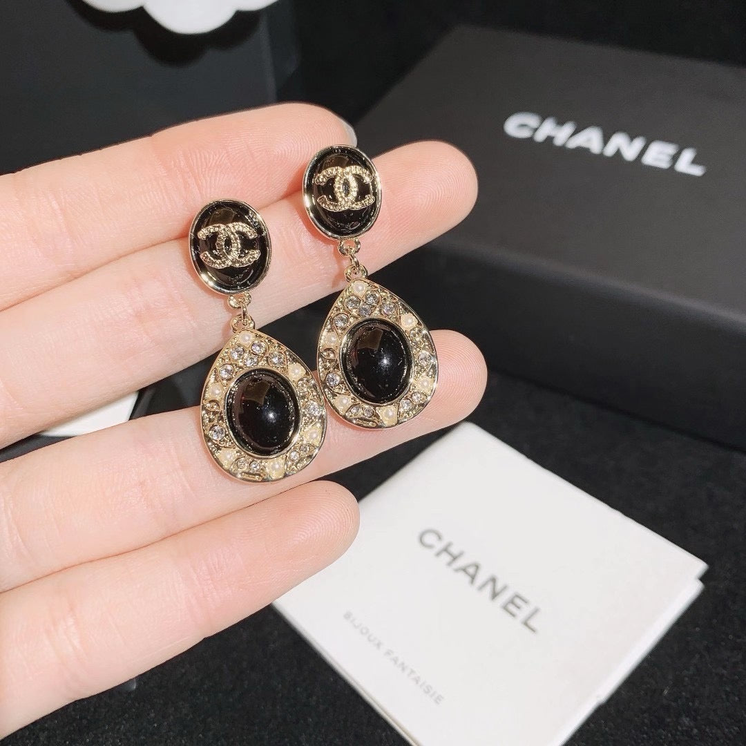 Women's Fashion Rhinestone Earrings