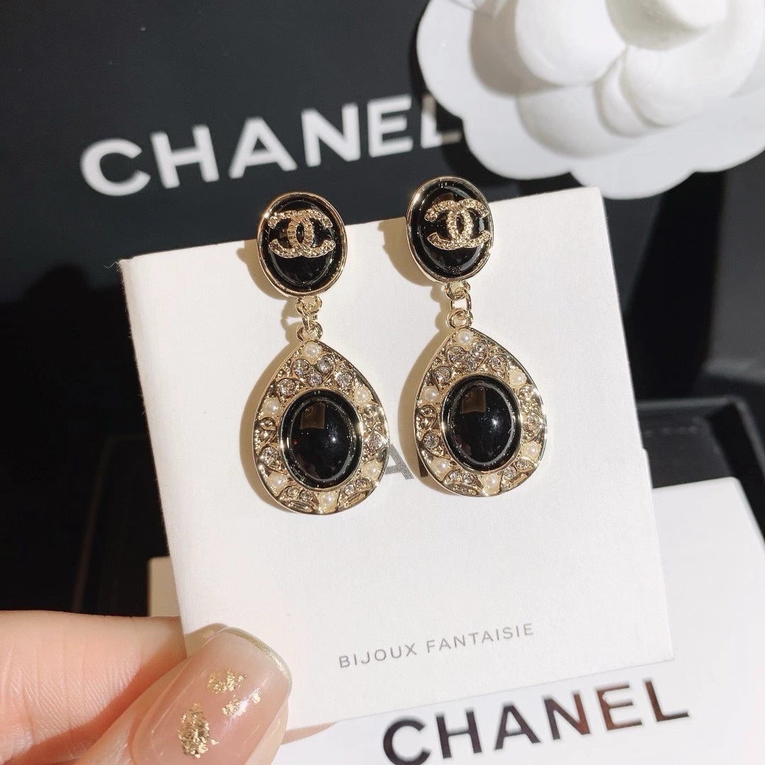 Women's Fashion Rhinestone Earrings