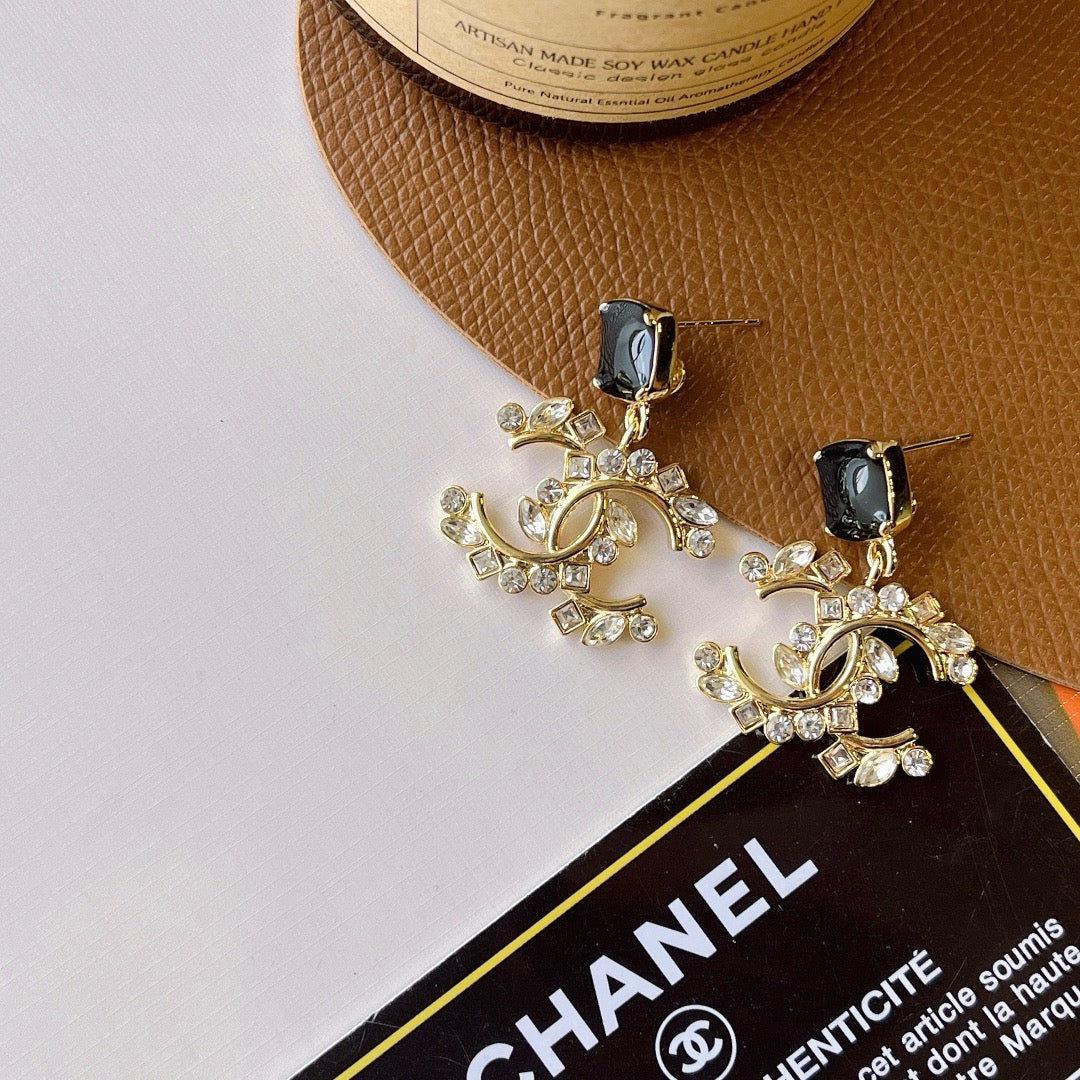 Women's Fashionable Rhinestone Drop Earrings