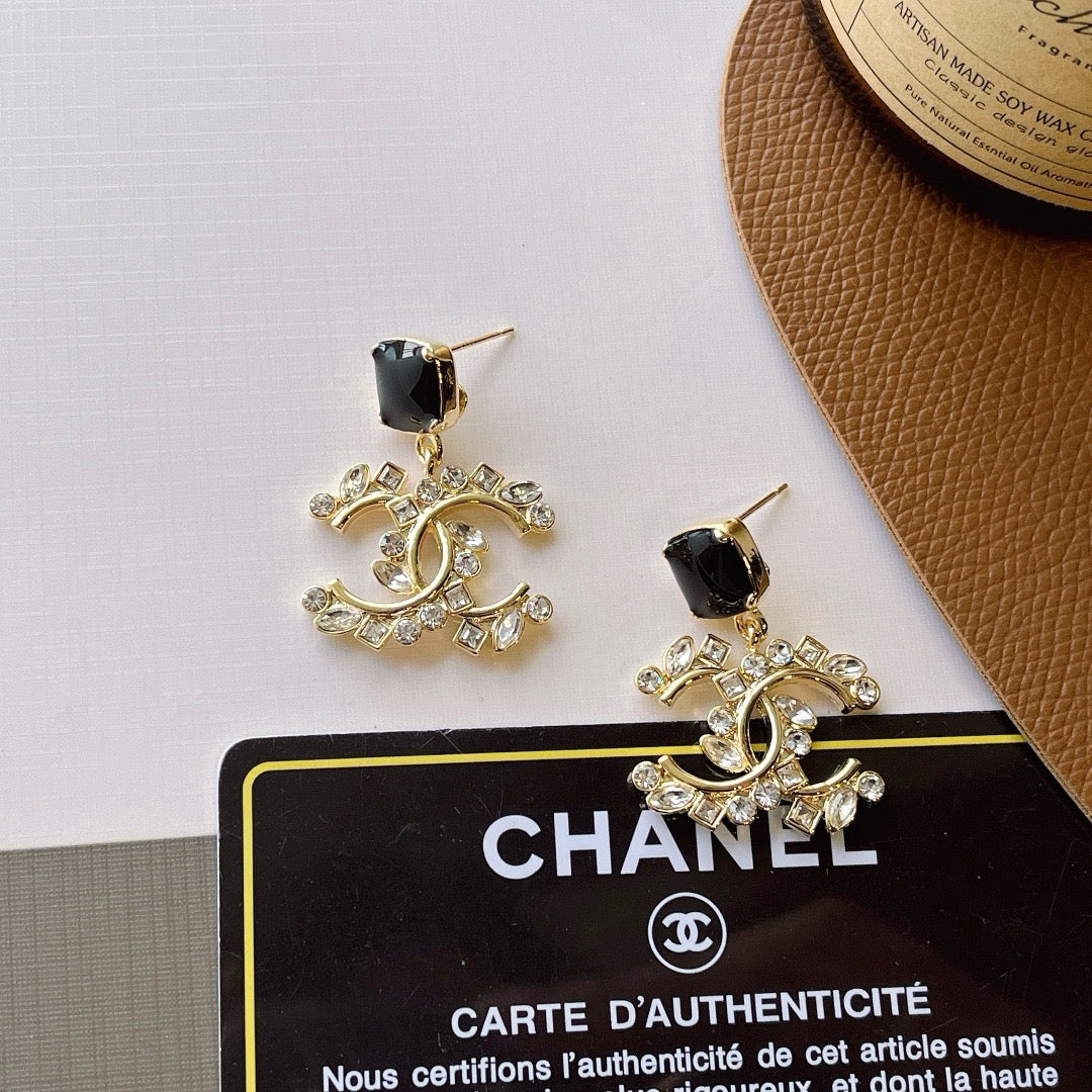 Women's Fashionable Rhinestone Drop Earrings