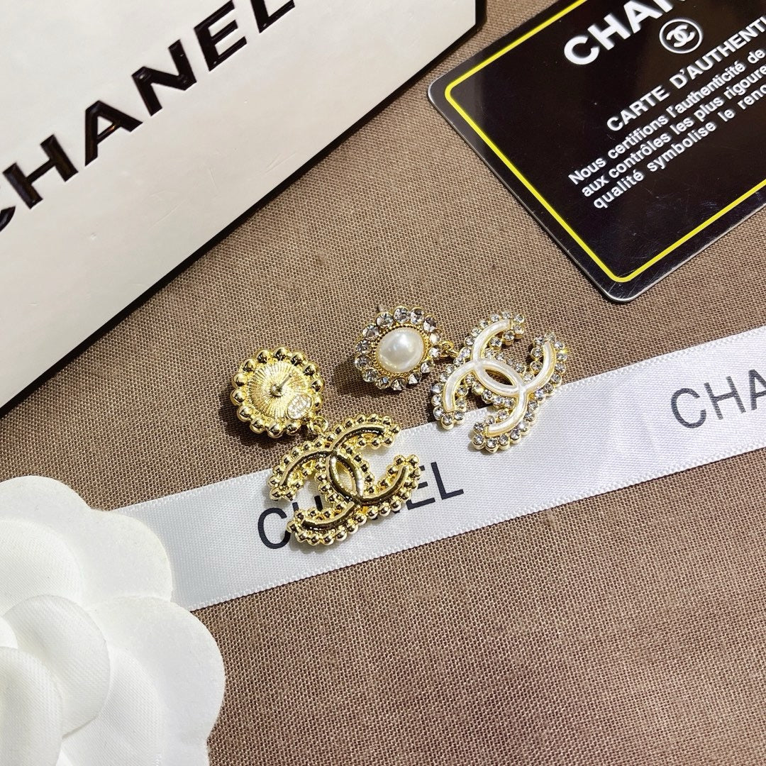 Women's Fashionable Rhinestone Drop Earrings