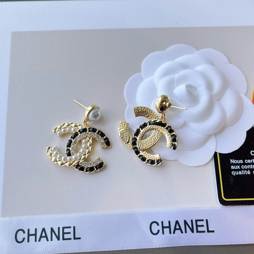 Women's Fashionable Drop Earrings