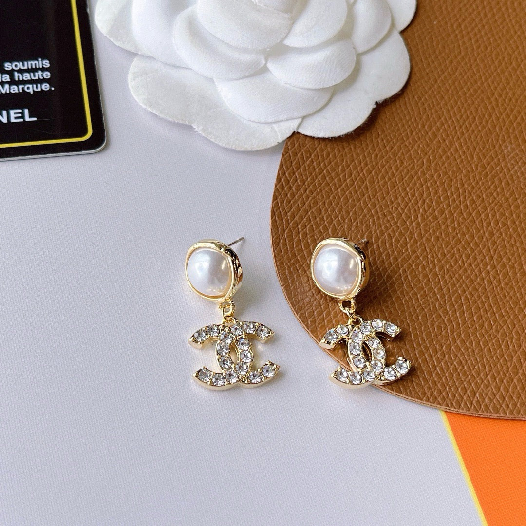 Women's Fashion Rhinestone Earrings