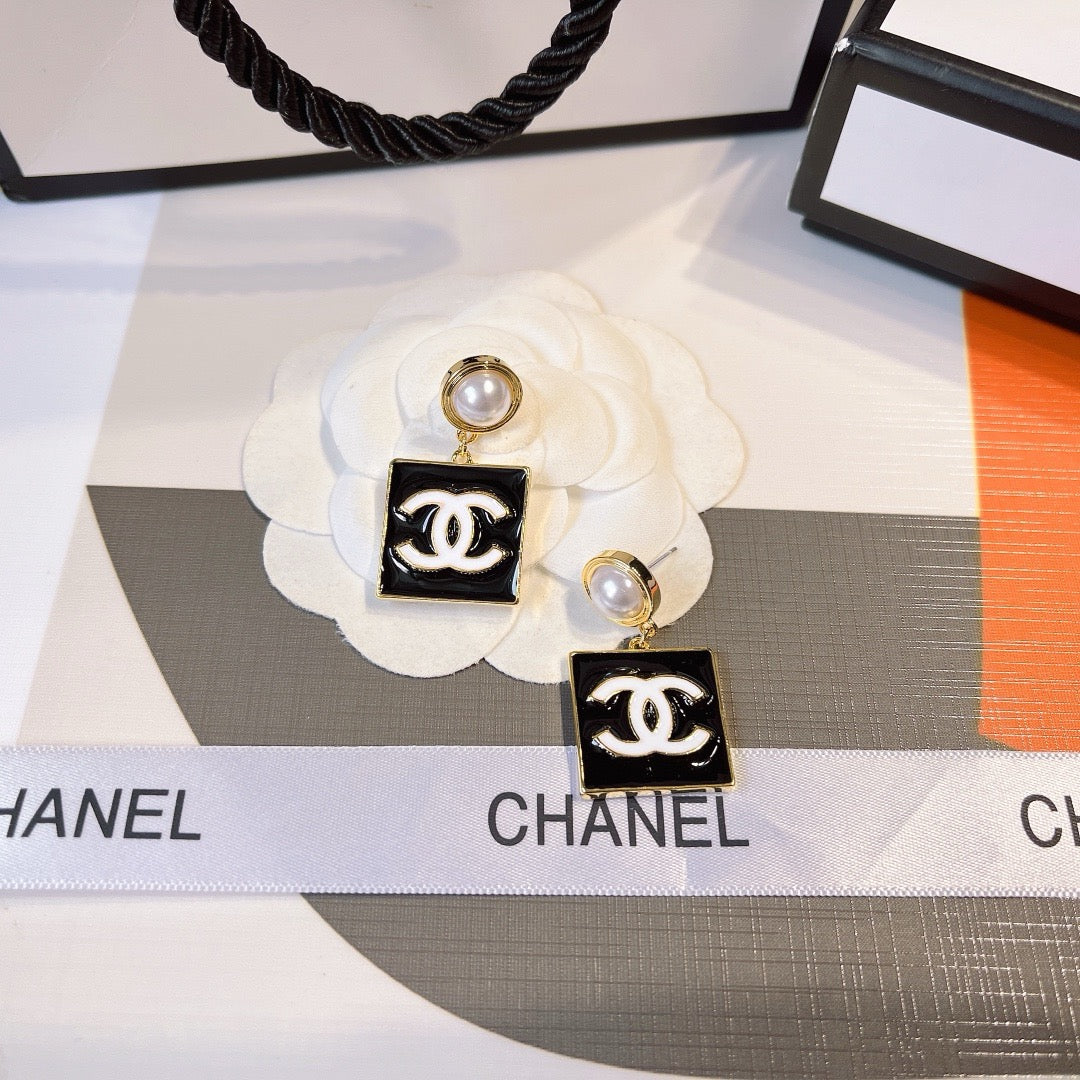 Women's Fashion Earrings