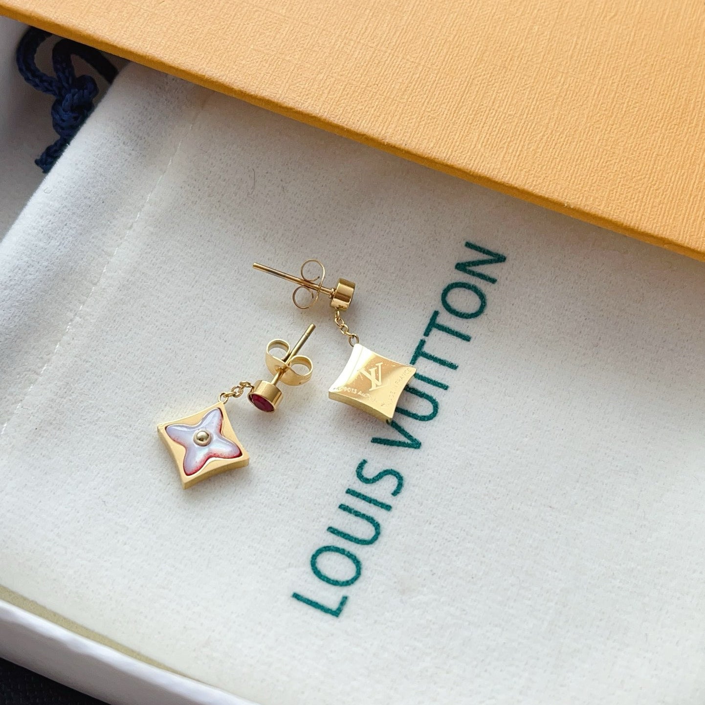 Women's Fashionable Drop Earrings