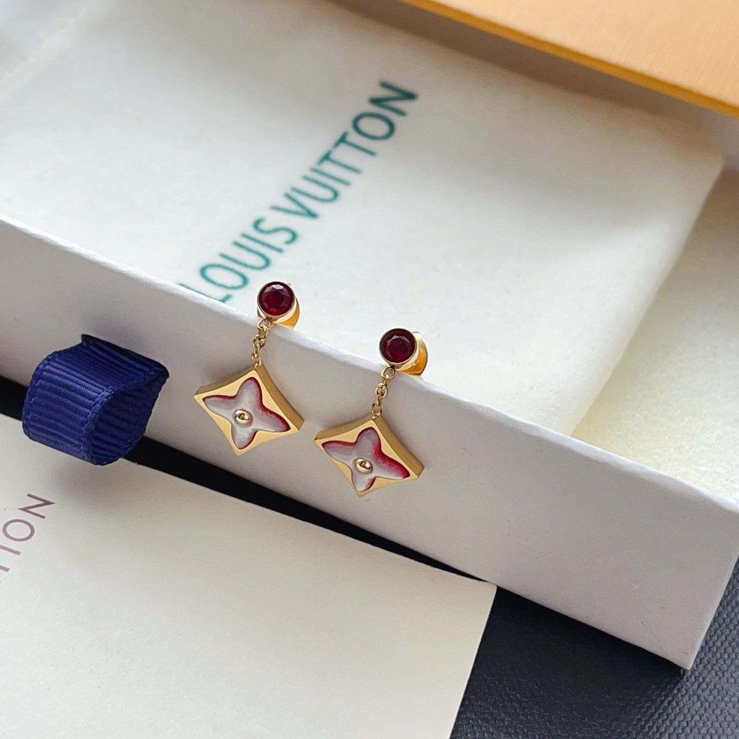 Women's Fashionable Drop Earrings