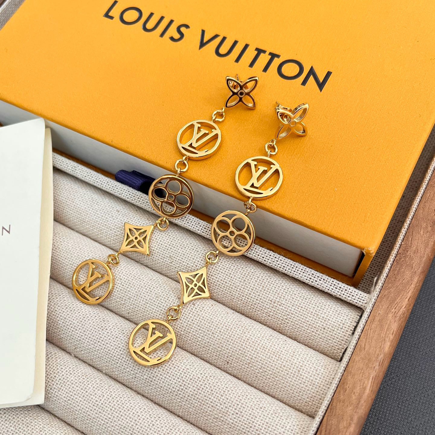 Women's Fashionable Drop Earrings