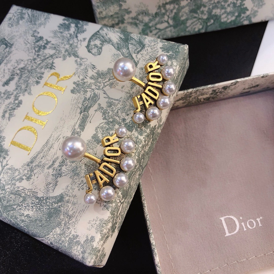 Women's Fashion Earrings