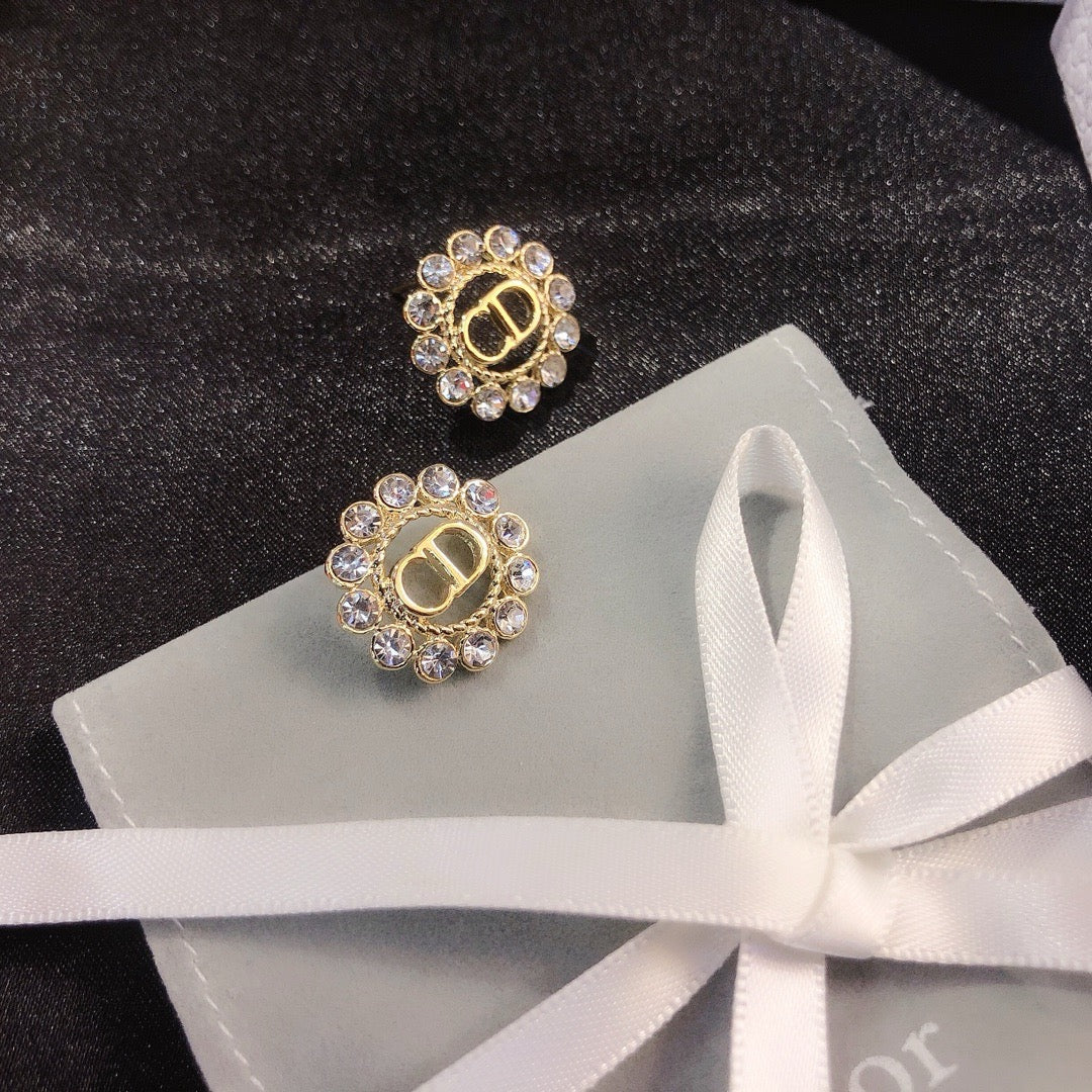 Women's Fashionable Rhinestone Earrings