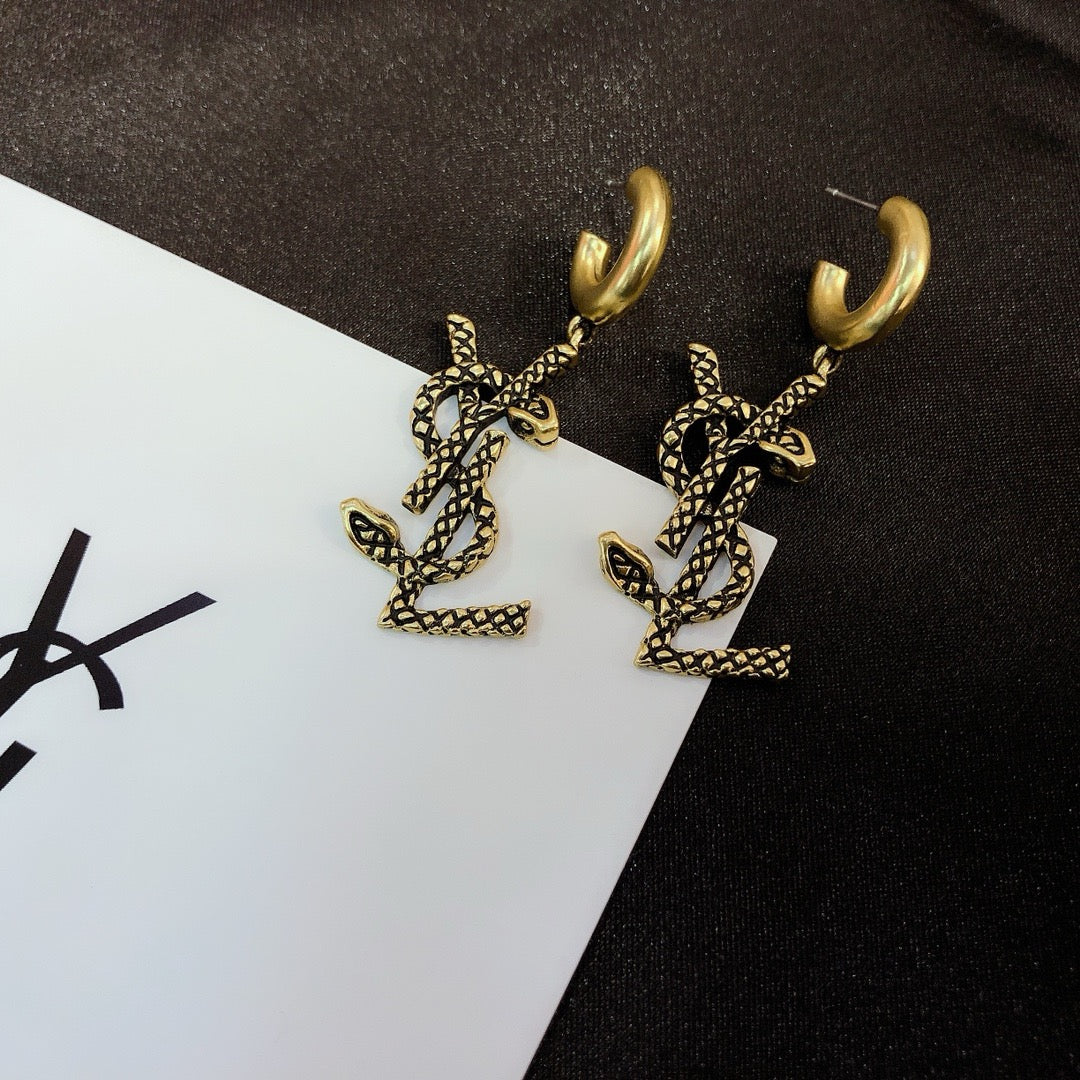 Women's Fashion Vintage Earrings