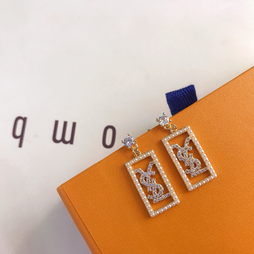 Women's Fashion Earrings