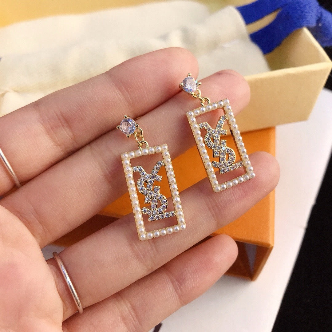 Women's Fashion Earrings