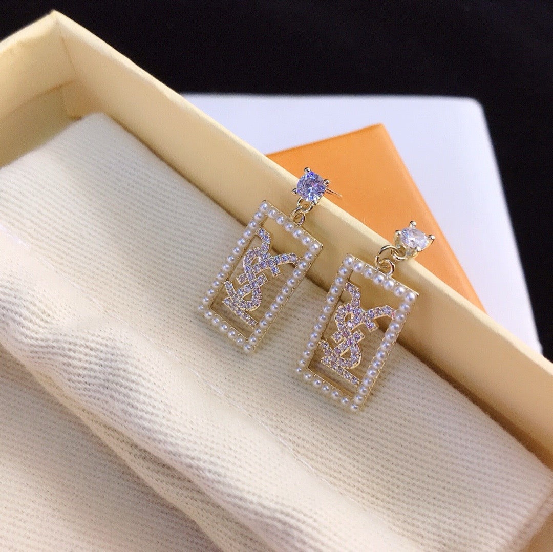 Women's Fashion Earrings