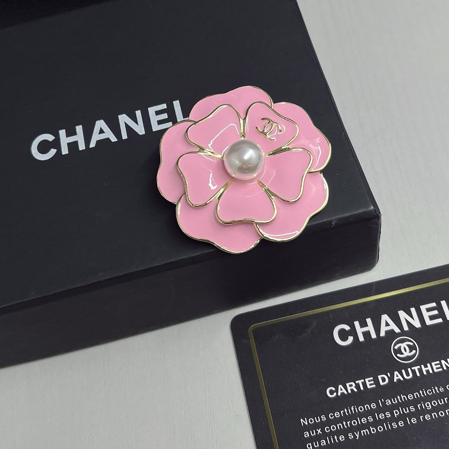 Women's Fashion Brooch