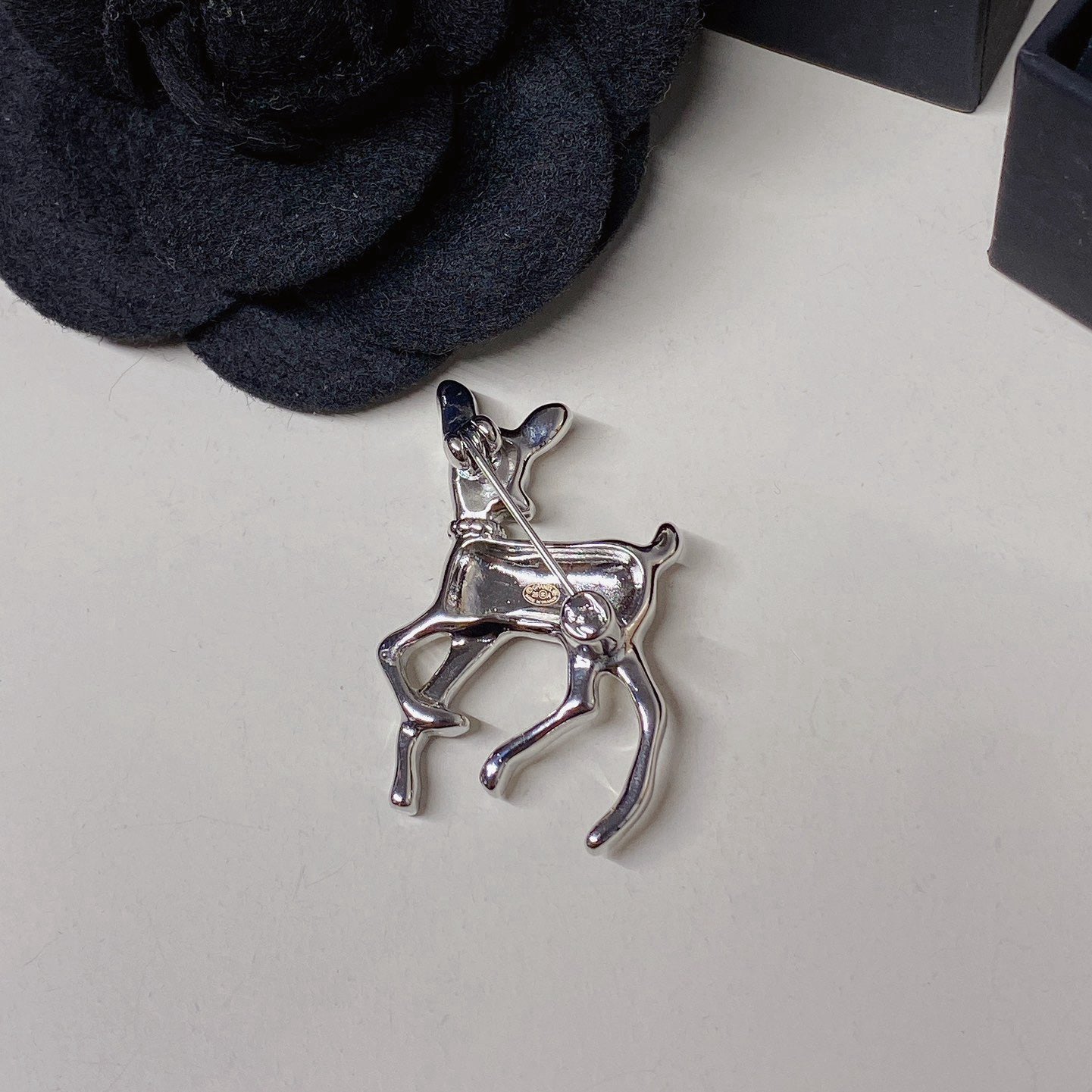 Women's Fashion Brooch