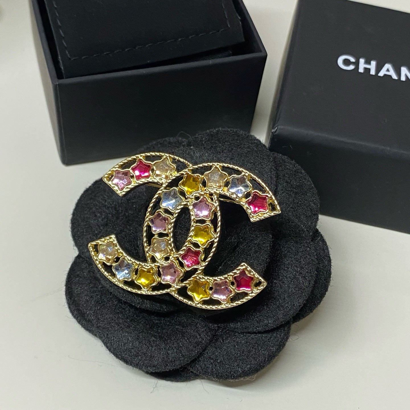 Women's Fashion Brooch