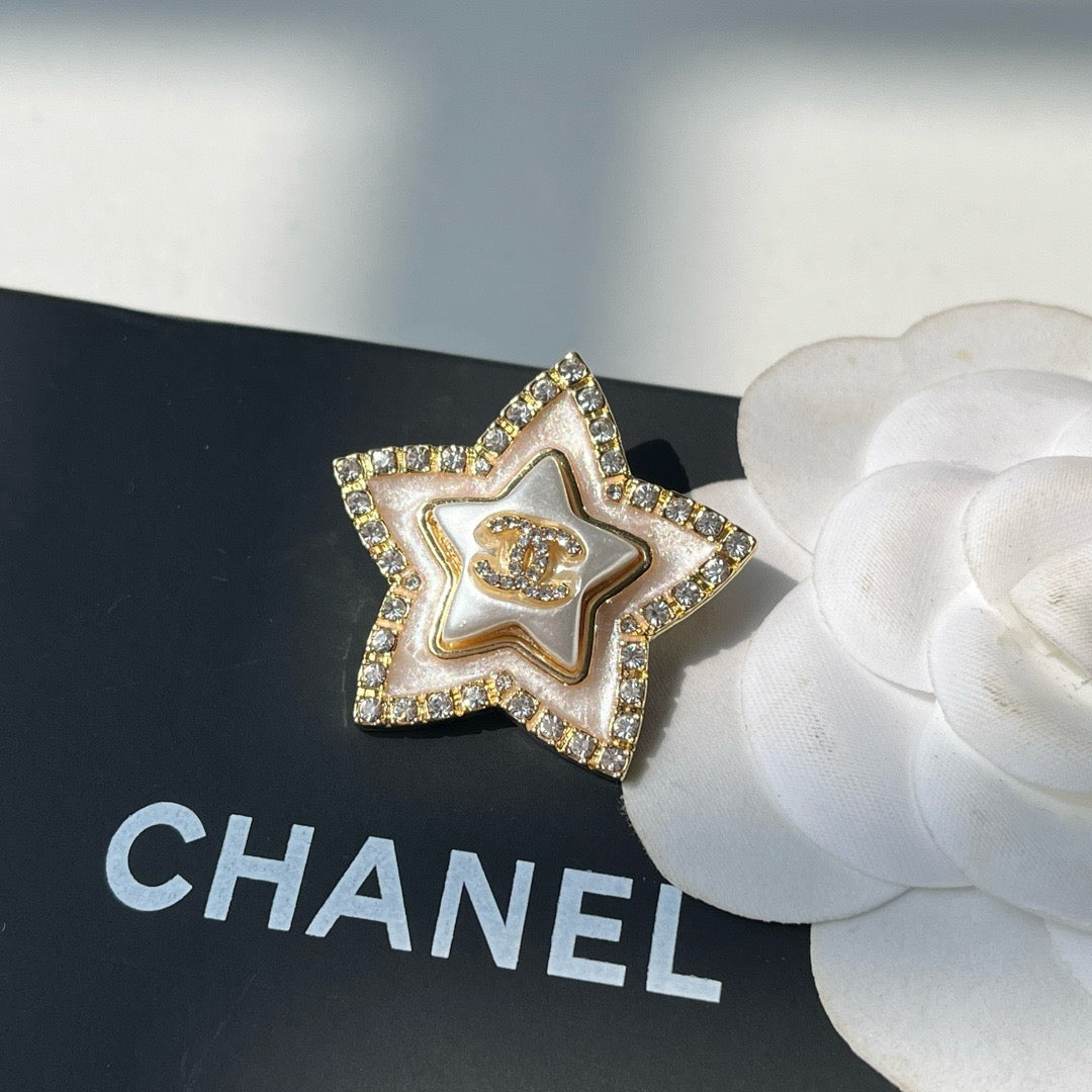 Women's Fashion Brooch