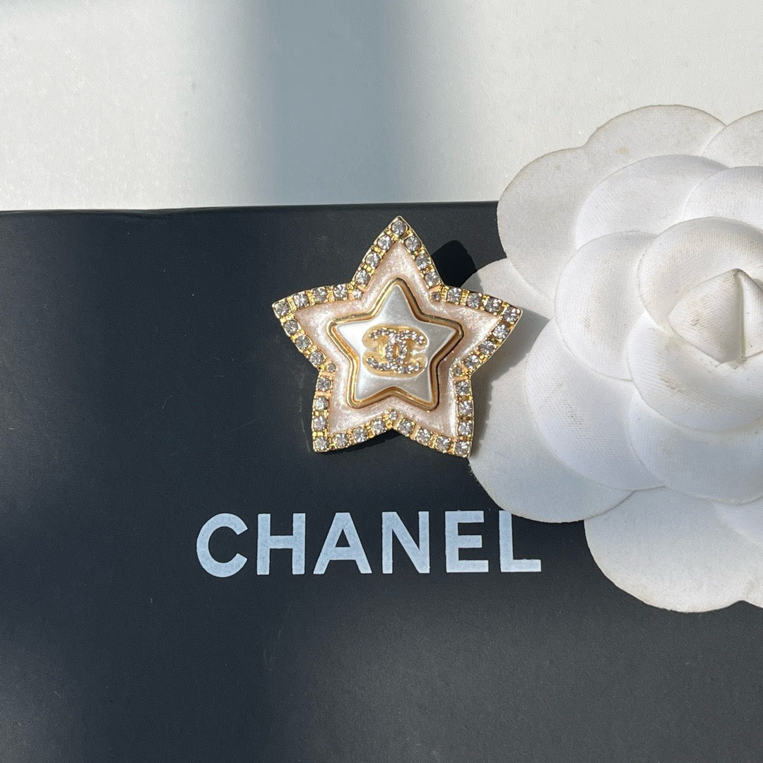 Women's Fashion Brooch