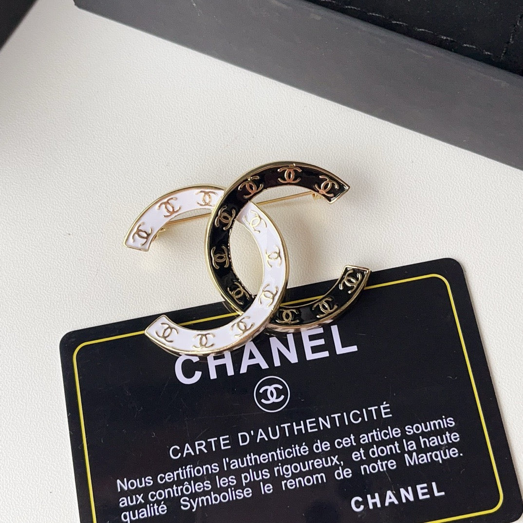 Women's Fashion Brooch