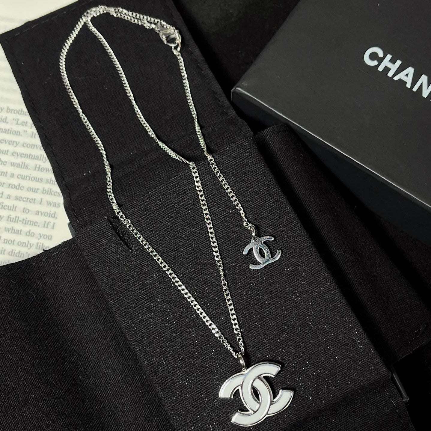 Women's Fashion Pendant Necklace