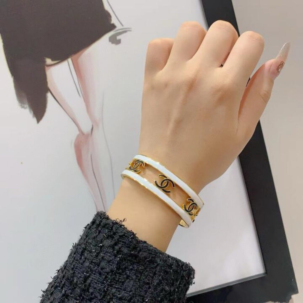 Women's Fashion Bracelet