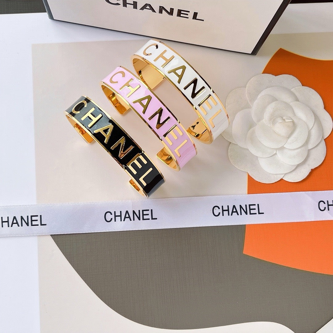 Women's Fashion Bracelet