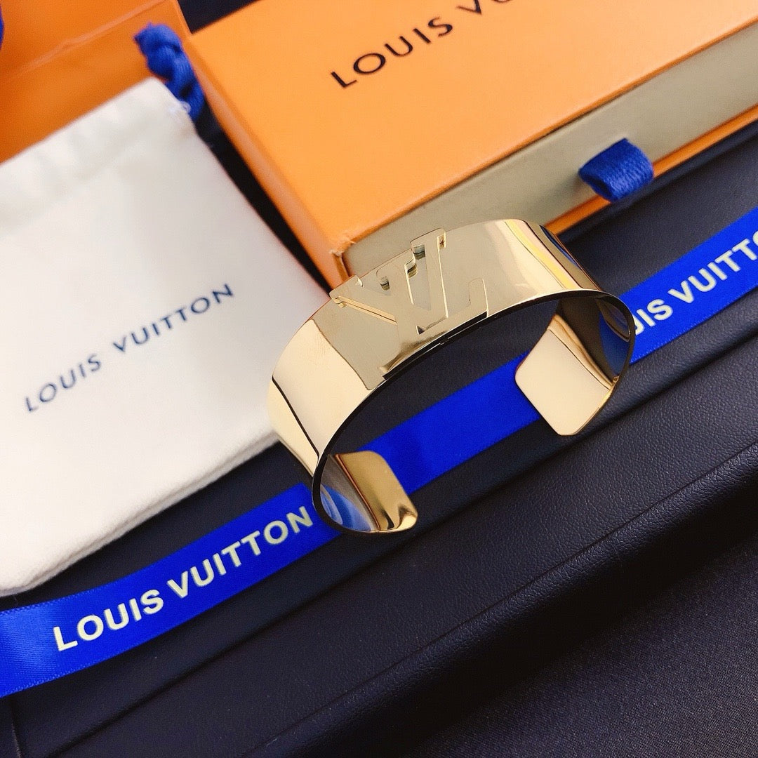 Women's Fashion Bracelet