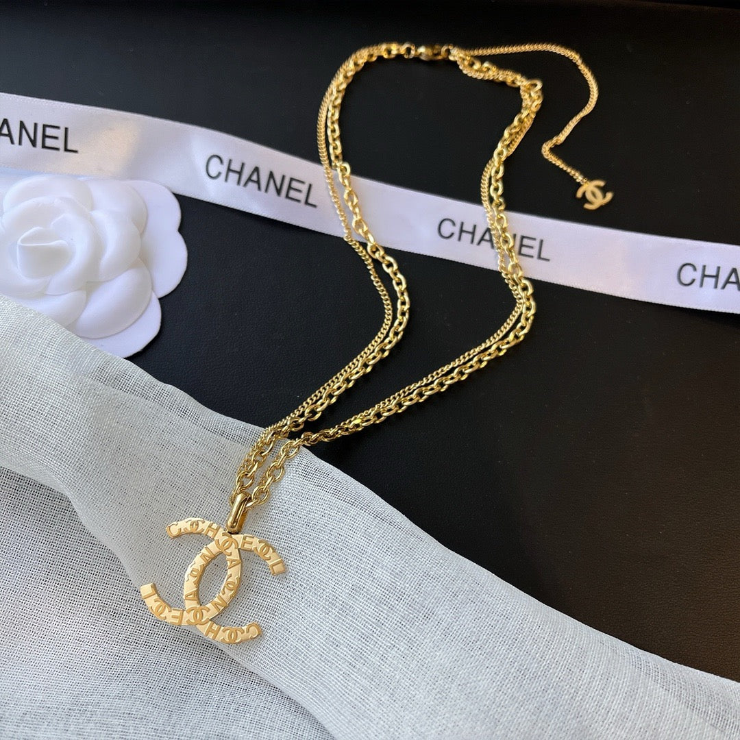 Women's Fashion Necklace