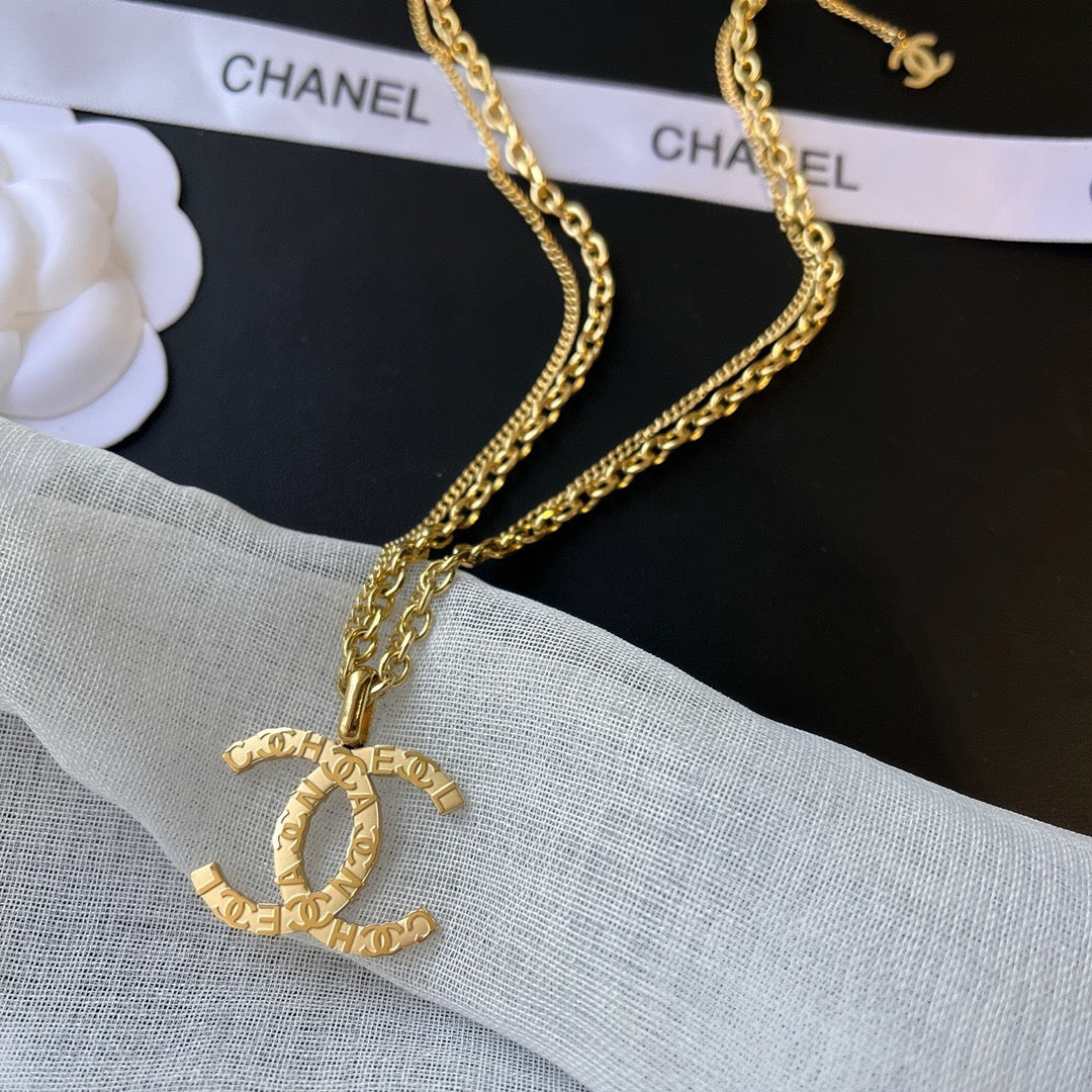 Women's Fashion Necklace