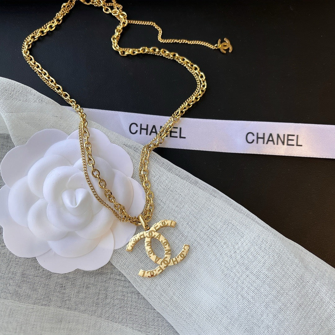 Women's Fashion Necklace